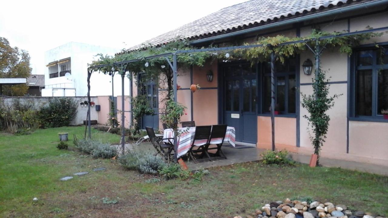 L Atelier Bed & Breakfast Casteljaloux Ngoại thất bức ảnh